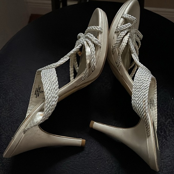 NWOT Bandolino high heel sandals - Picture 2 of 6